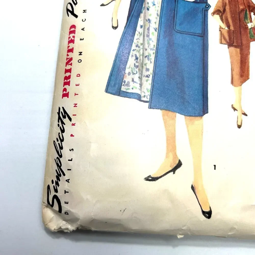 Simplicity Vintage 1950's Pattern #1458 Women's Coat‎ With Detachable Collar